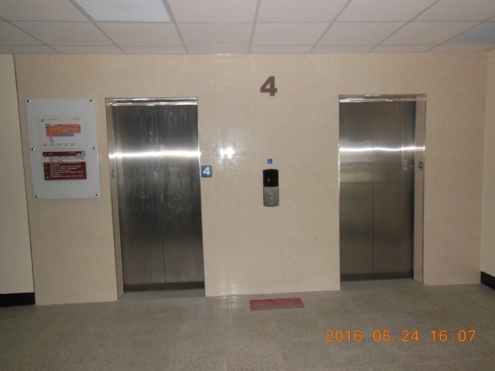 行政圖資樓無障礙電梯